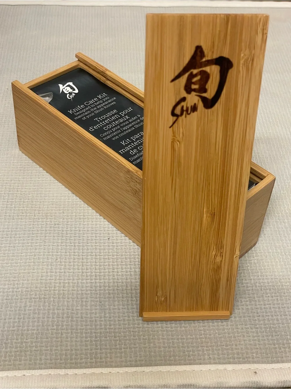 SHUN Knife Care Kit in Bamboo Wooden Box - Maintenance, Remove Tarnish & Rust